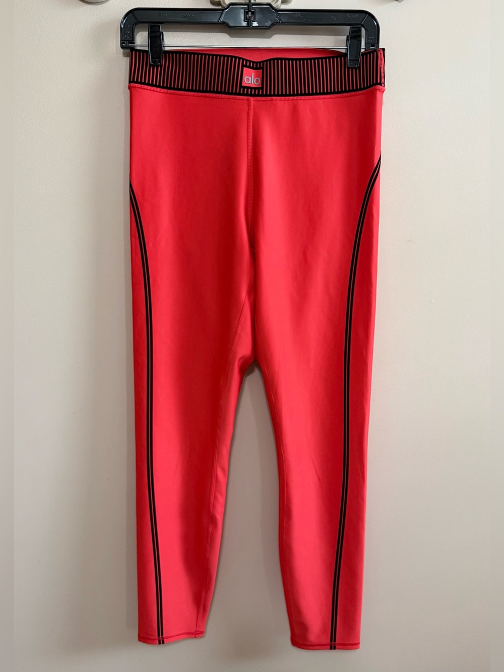 NWOT ALO Yoga Airlift High-Waist 7/8 Lineup Orange Leggings Sz L
